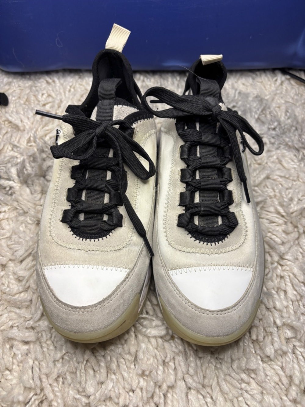 CHANEL Velvet calfskin mixed fibers CC sneakers 37 White grey yellow - Picture 4 of 7